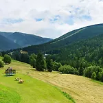 Hotell Alpsky 3*