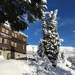 Alpsky Hotell Špindlerŭv Mlýn